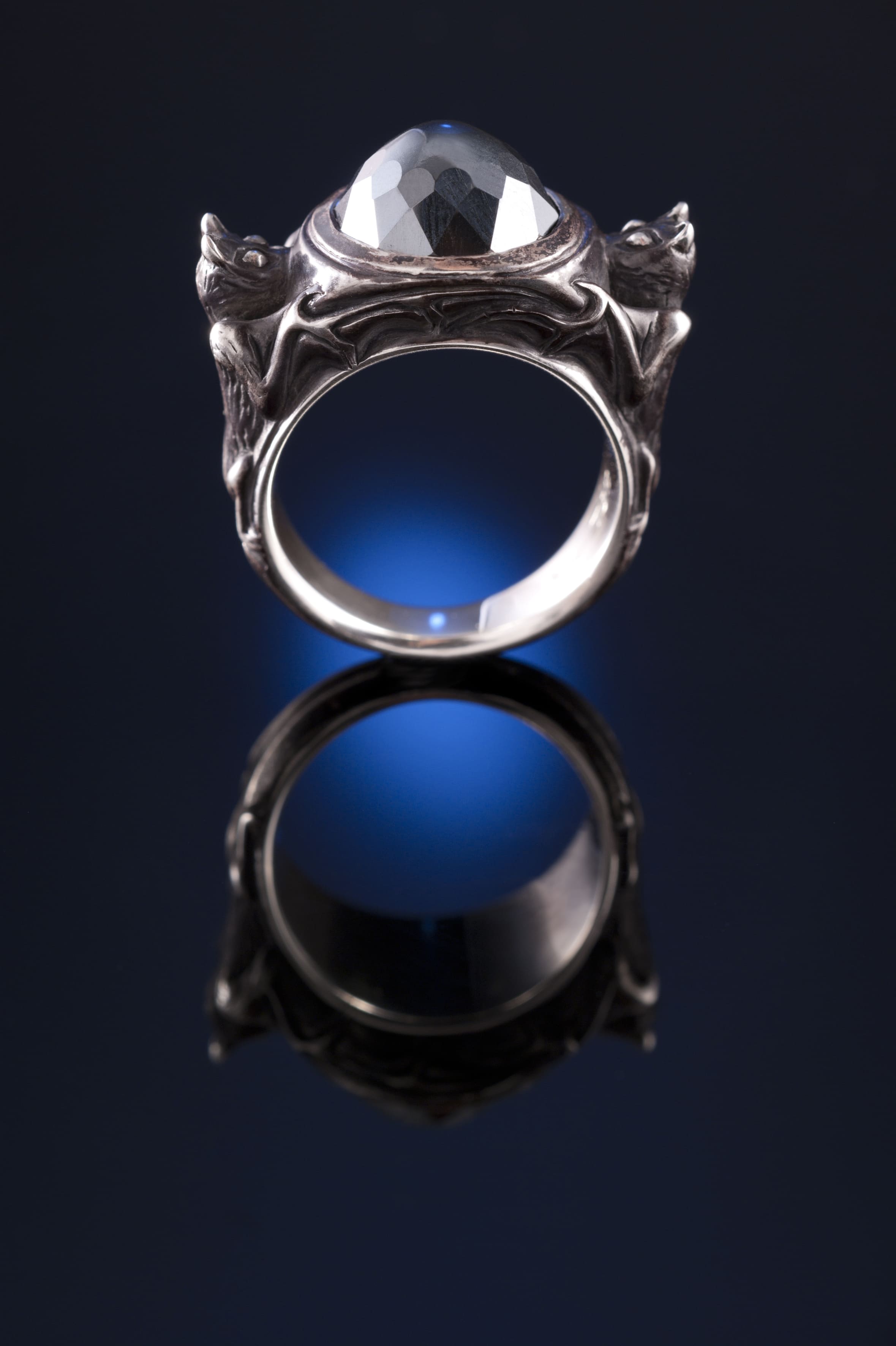 Dark Night Ring