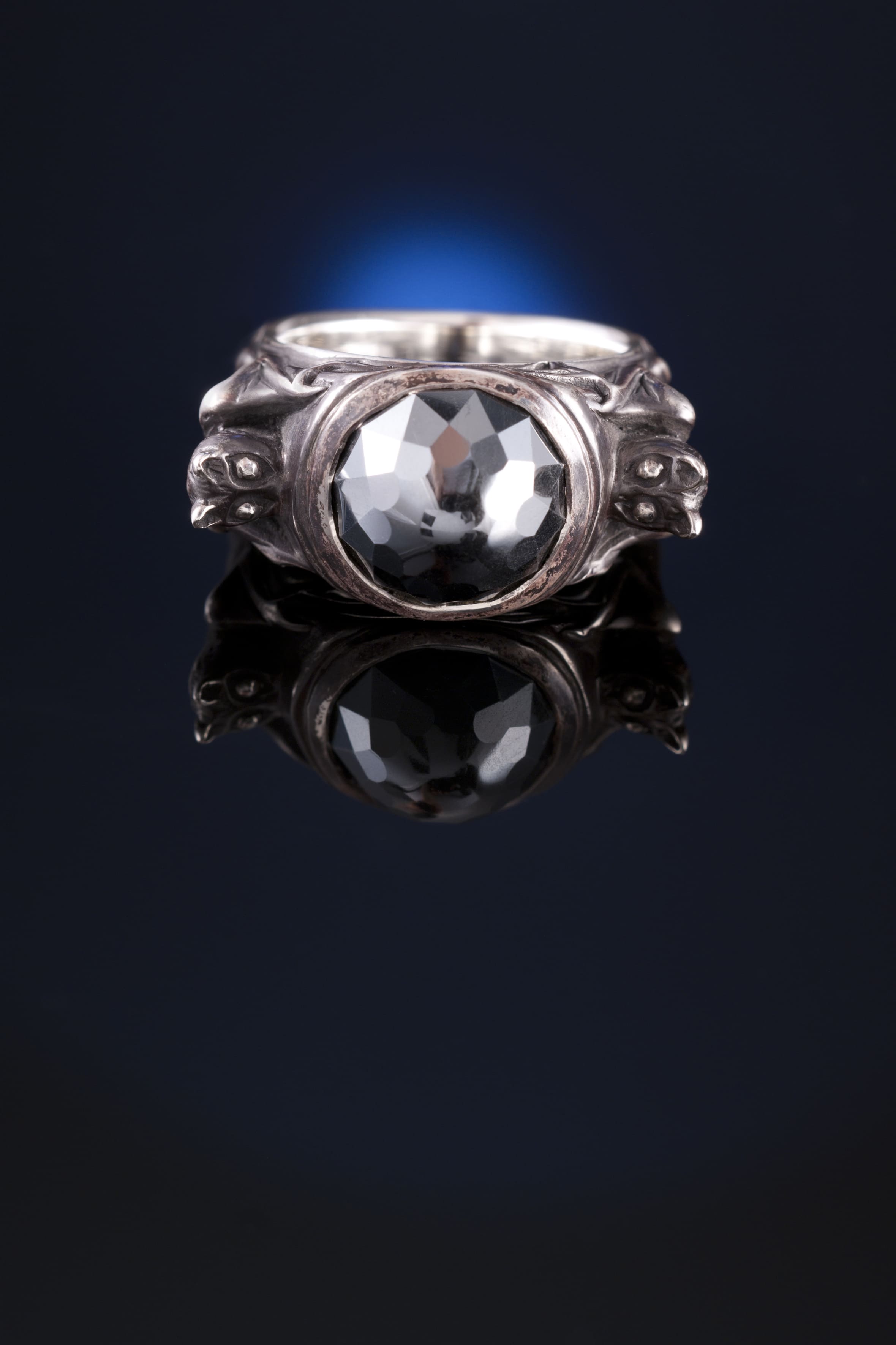 Dark Night Ring