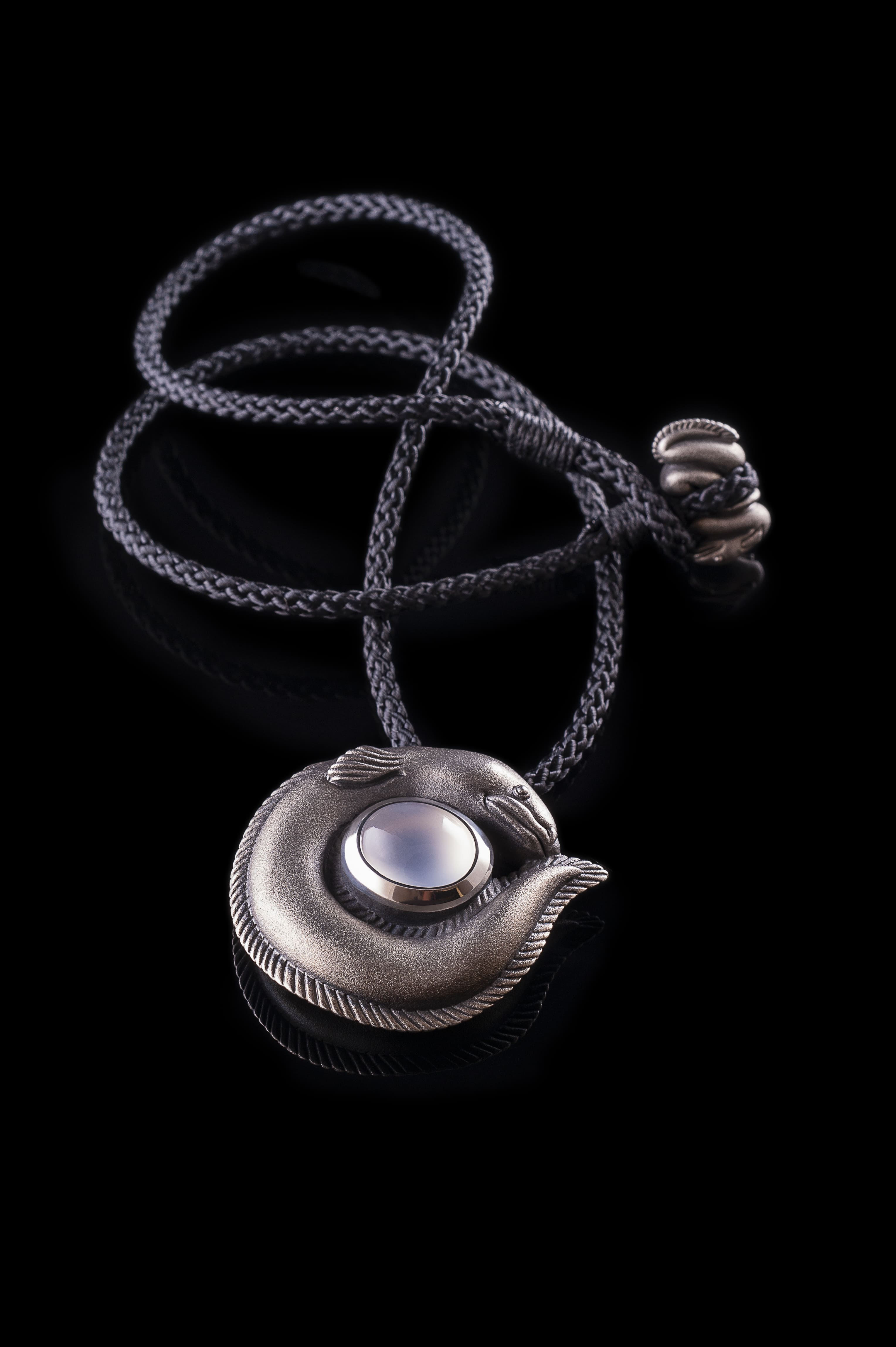 Tuna / Longfin Eel Necklace
