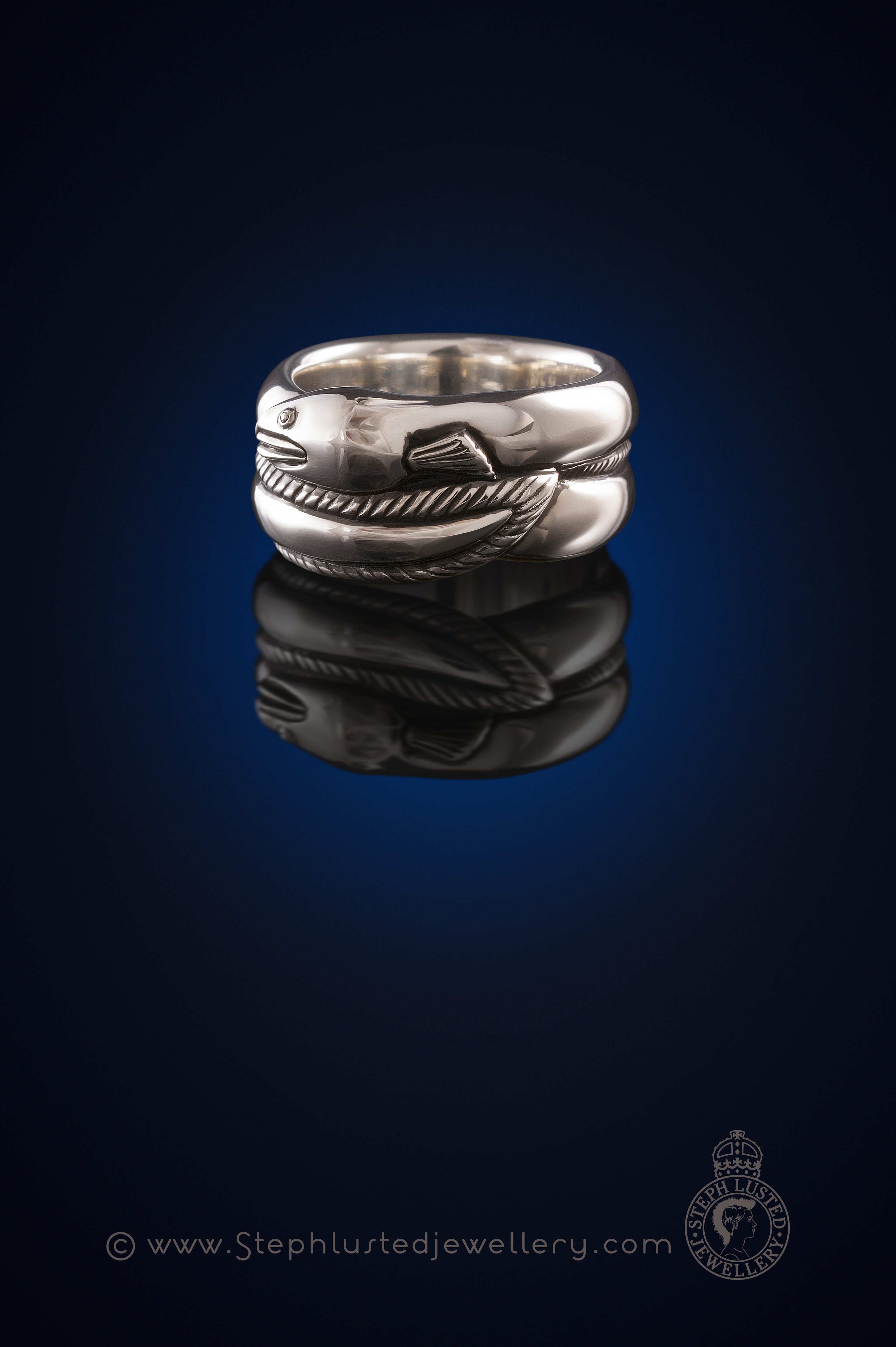 Longfin Eel Ring