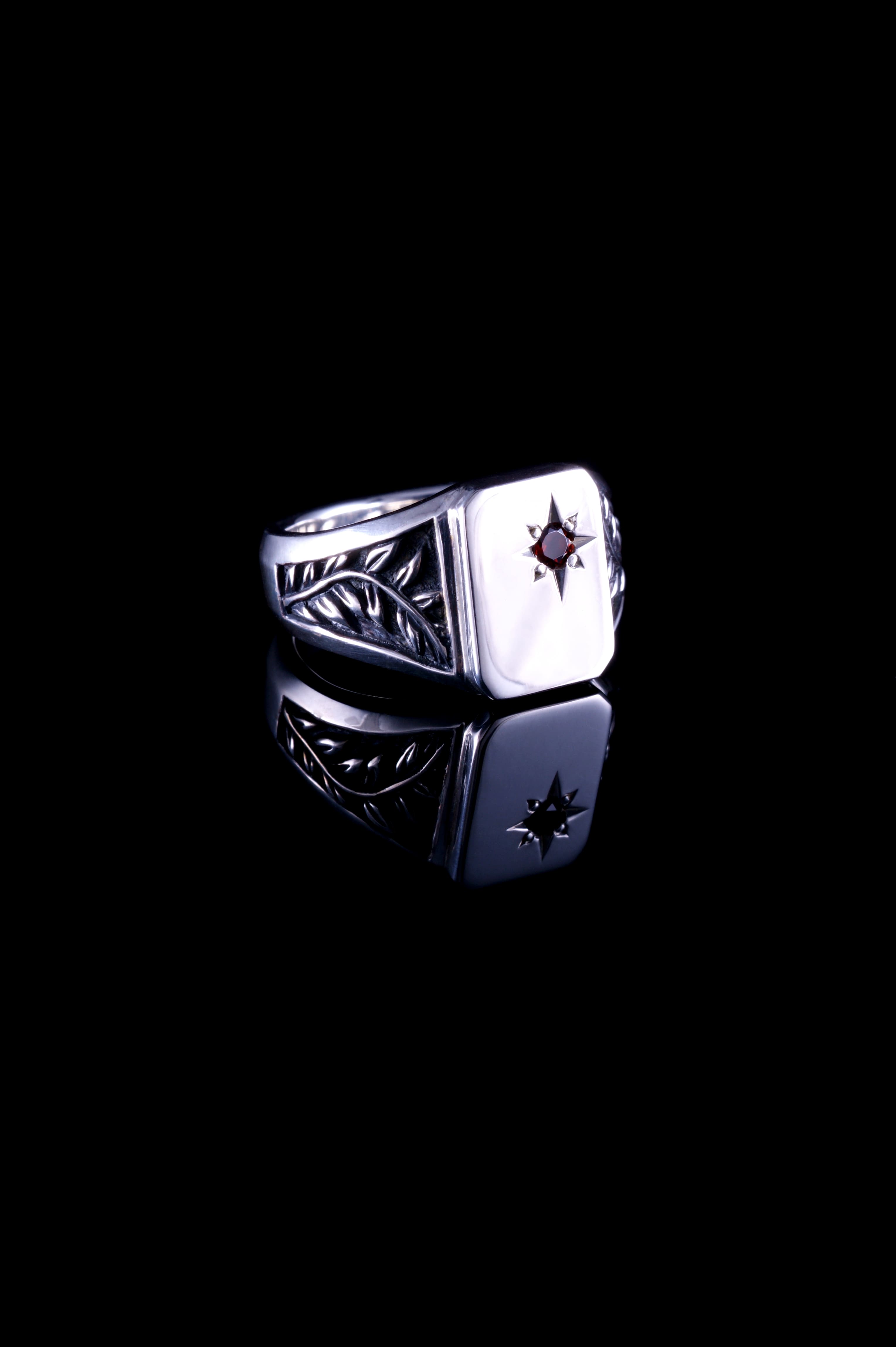 Fern Signet Ring