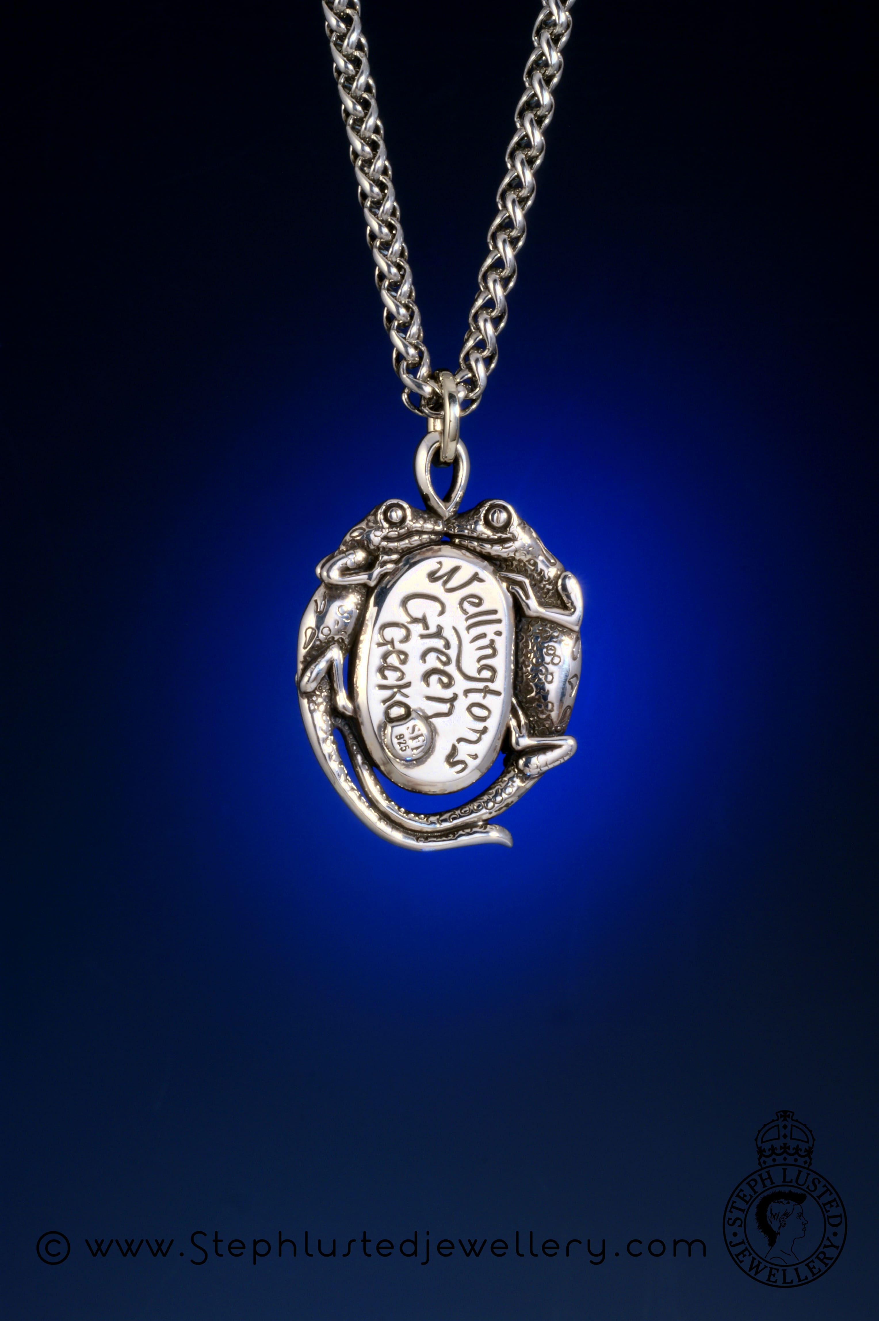 Wellington Green Gecko Pendant