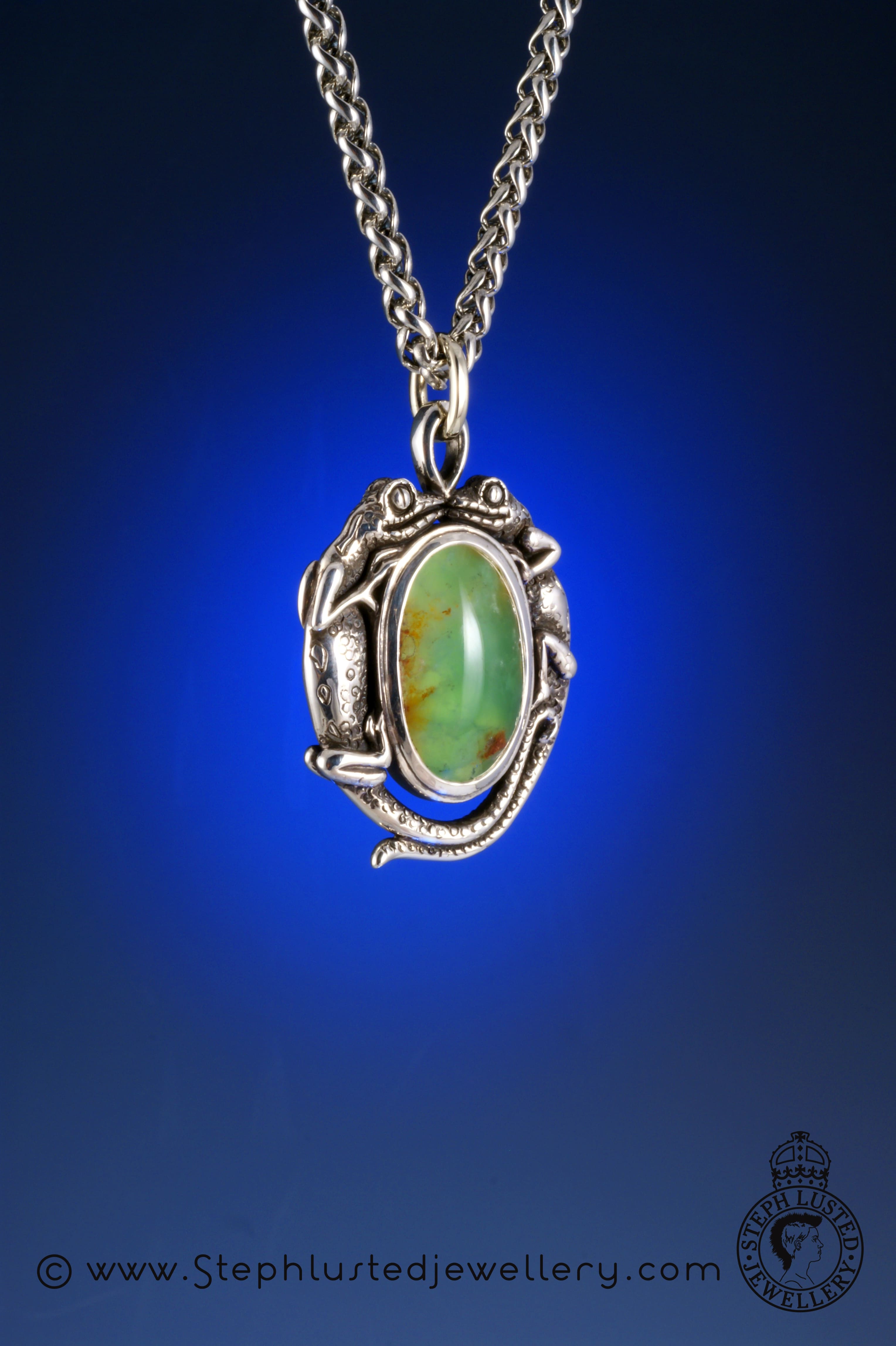 Wellington Green Gecko Pendant