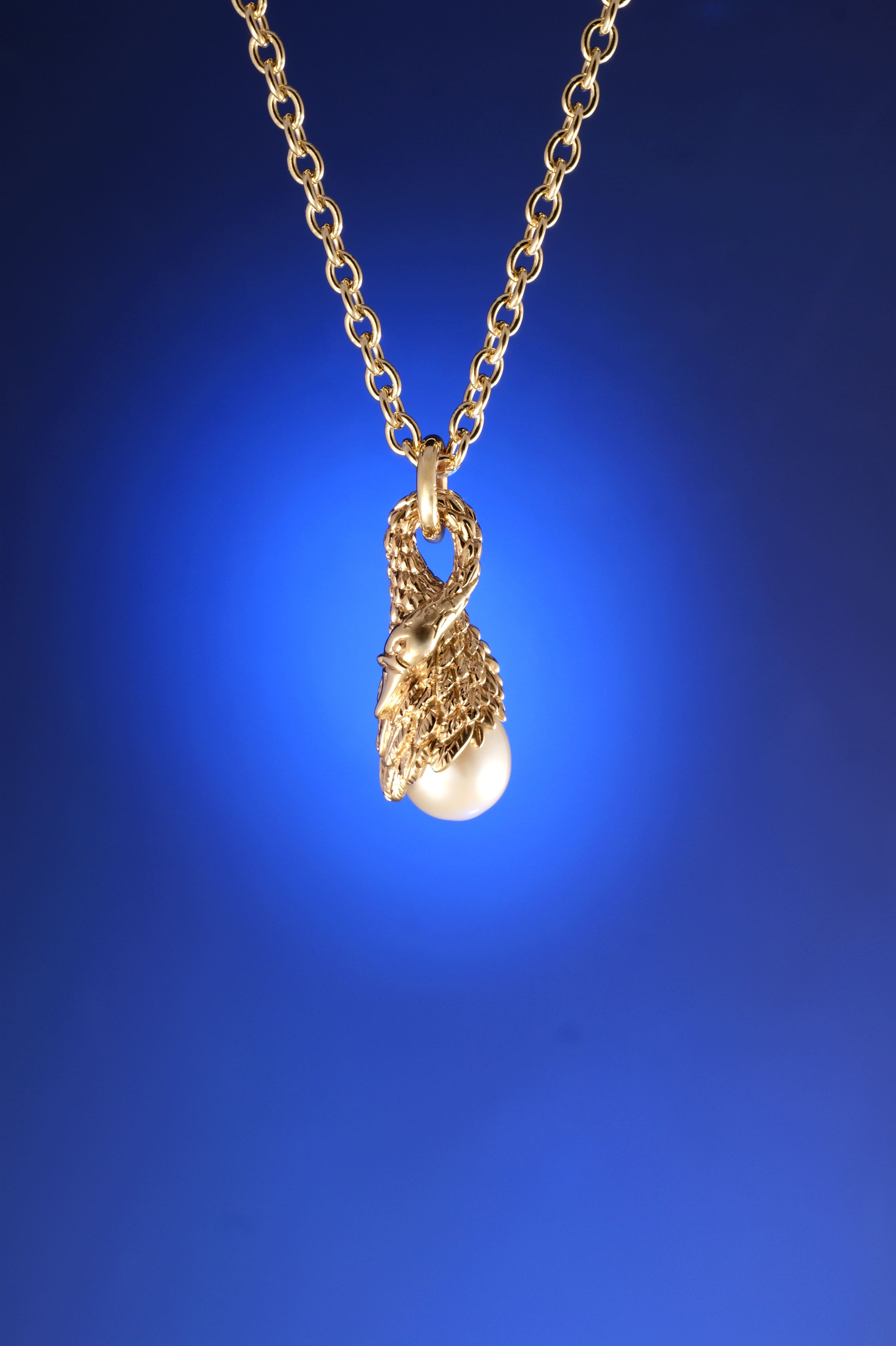 Swan & Pearl Necklace