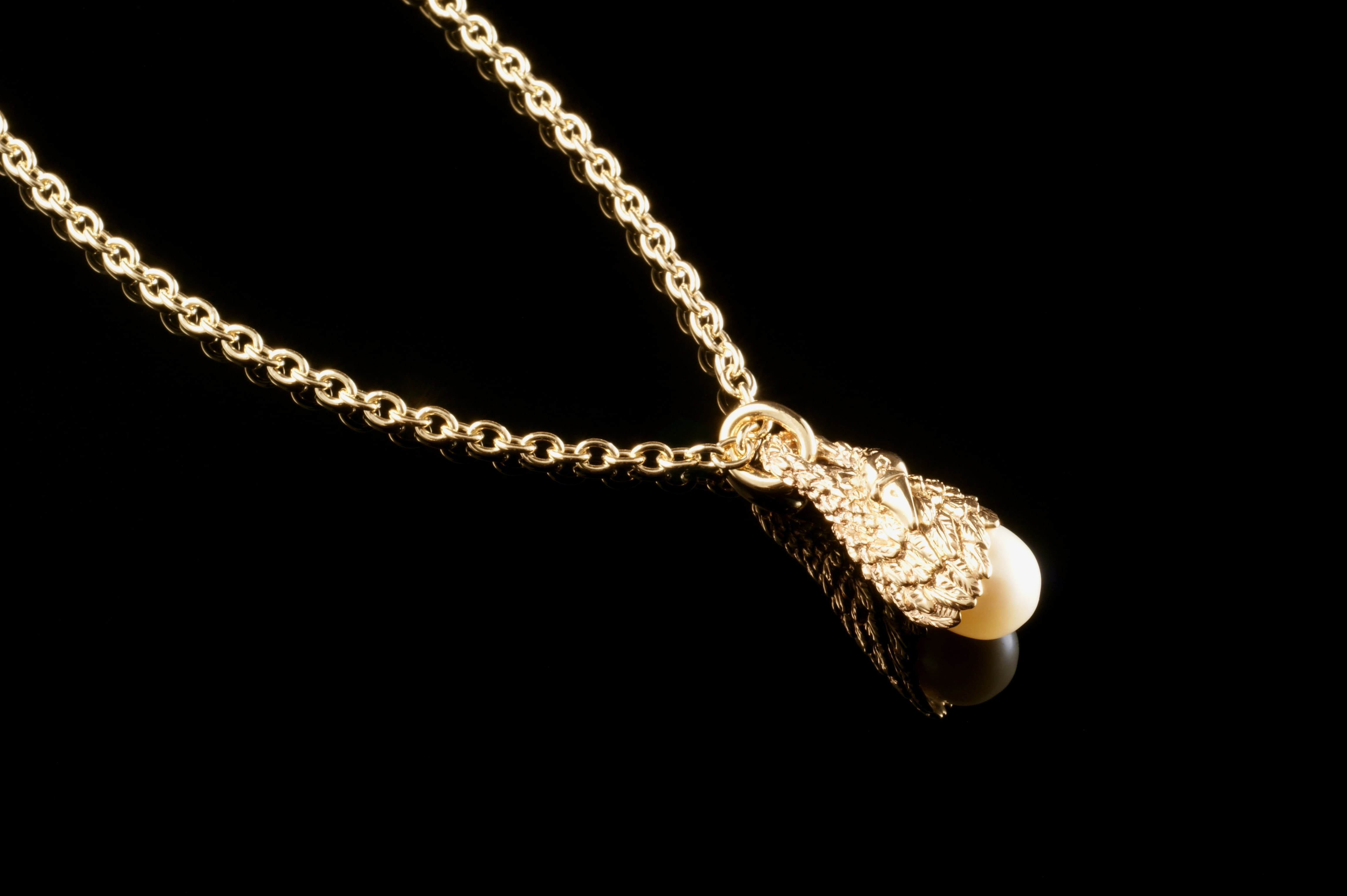 Swan & Pearl Necklace