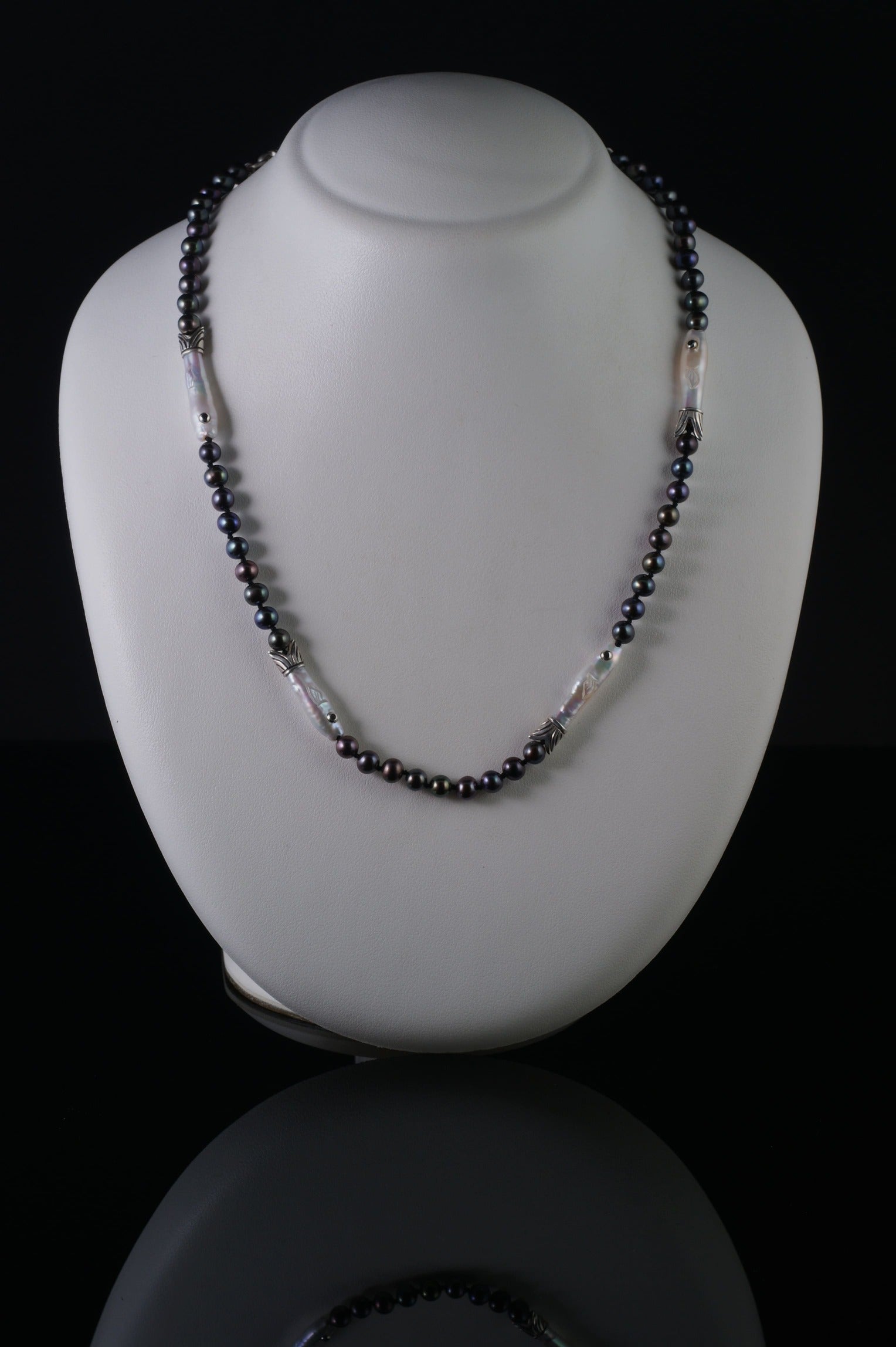 Inanga / Whitebait - Necklace