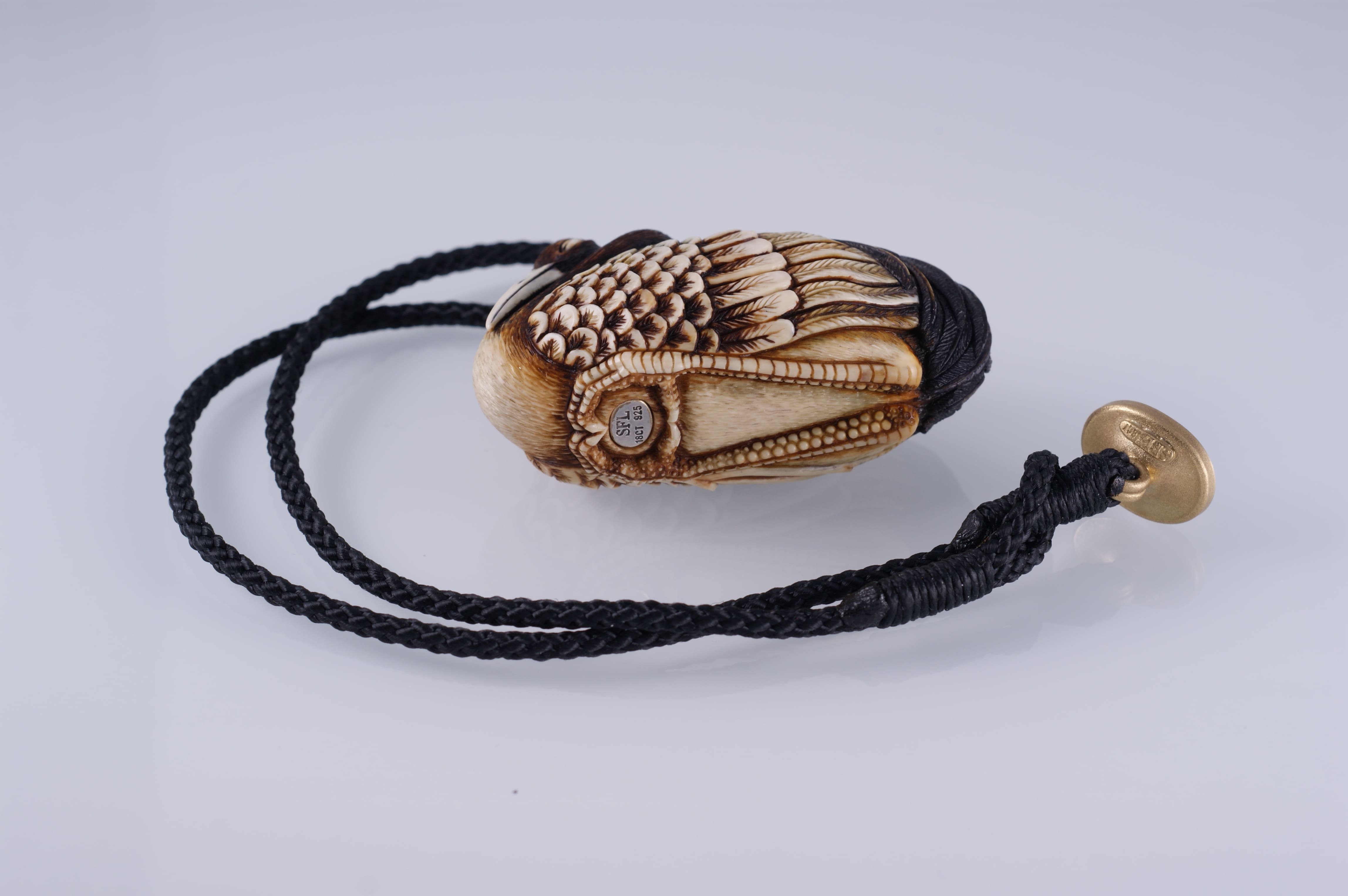 Red-Crowned Crane - Necklace