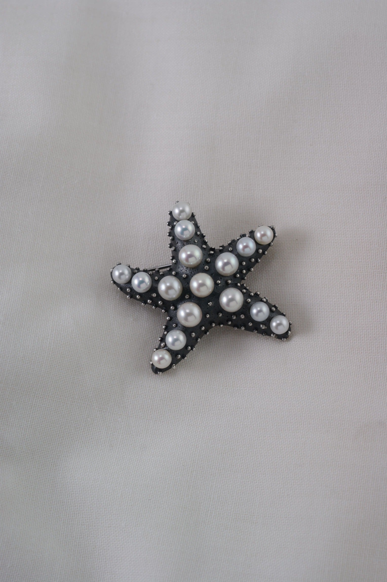 Sea Star - Pearly White